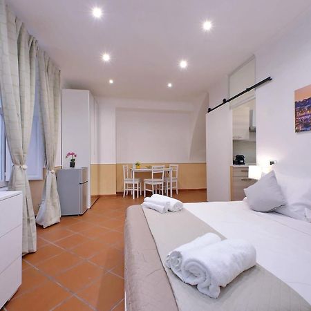 Trevi Feddy'S Apartment Рим Екстер'єр фото