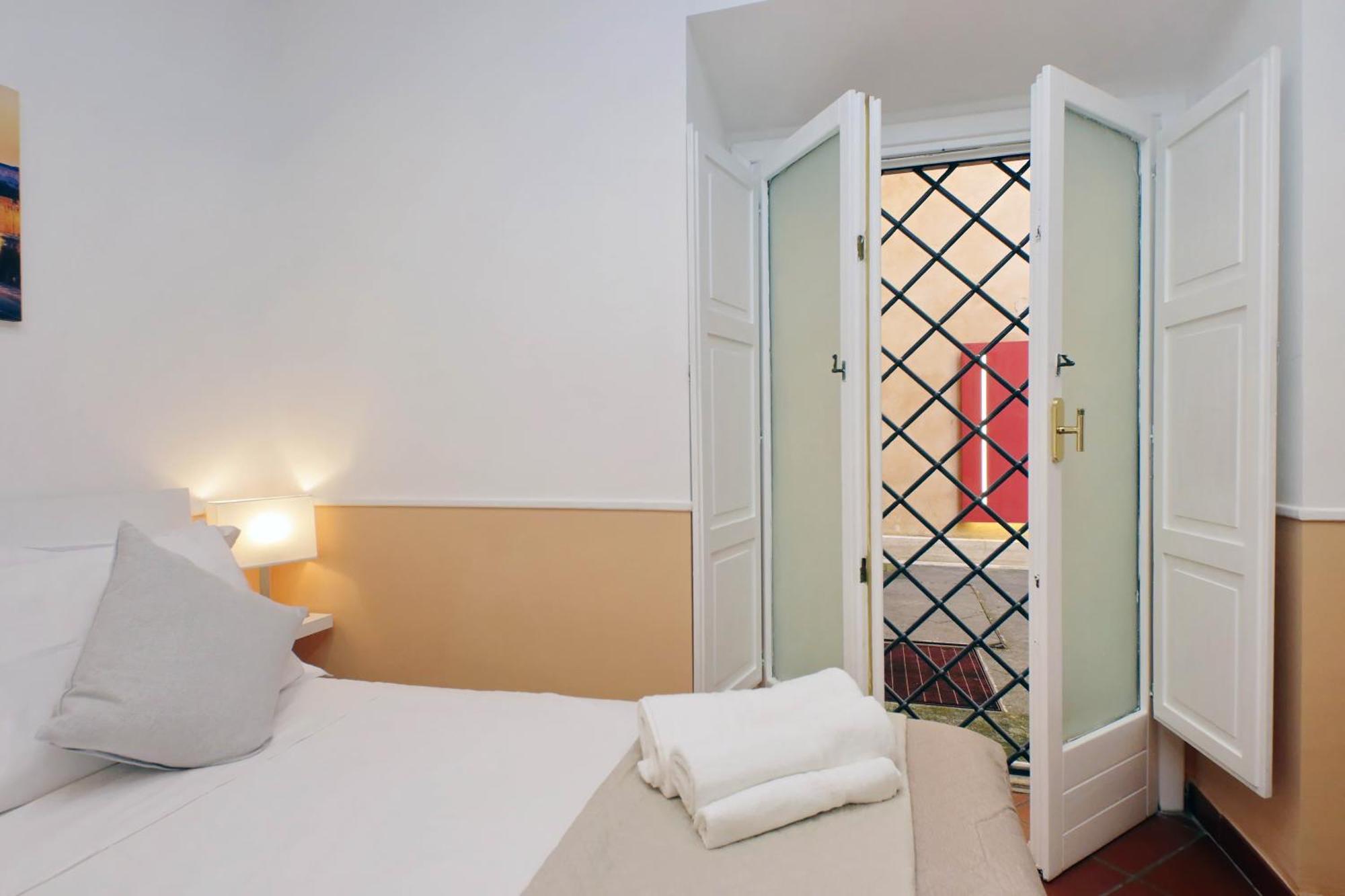 Trevi Feddy'S Apartment Рим Екстер'єр фото